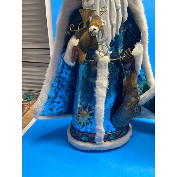 20 inch Vinatge Metal Christmas Figurine Decor Set of 2 Father Time Santa - Picture 4 of 13